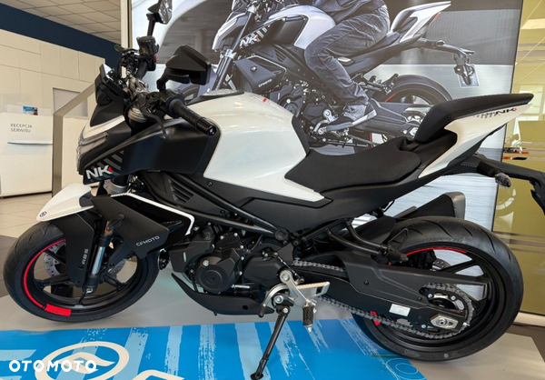 CFMoto NK