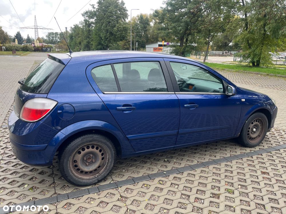 Opel Astra III 1.6 Enjoy - 4