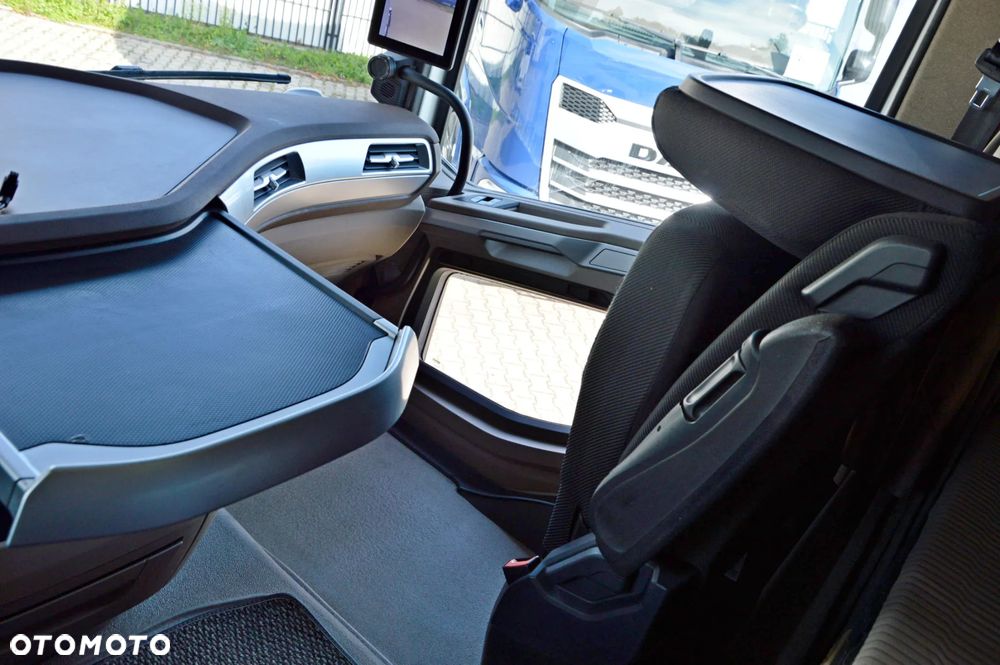 DAF XG+ 480 / LOW DECK / SALONKA / ZF INTARDER / KLIMA POST. / FULL LED / KAMERY - 37