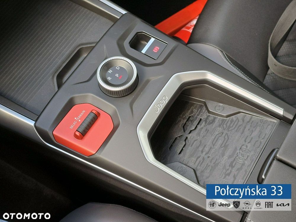 Jeep Compass - 22