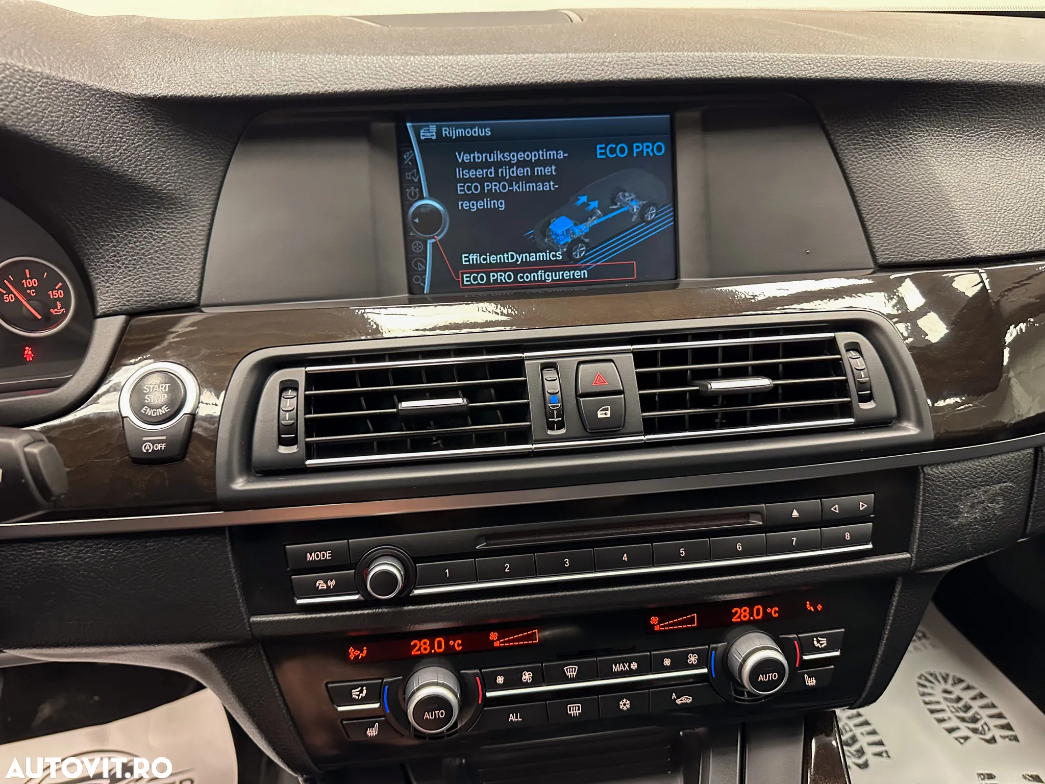 BMW Seria 5 520d Touring - 31