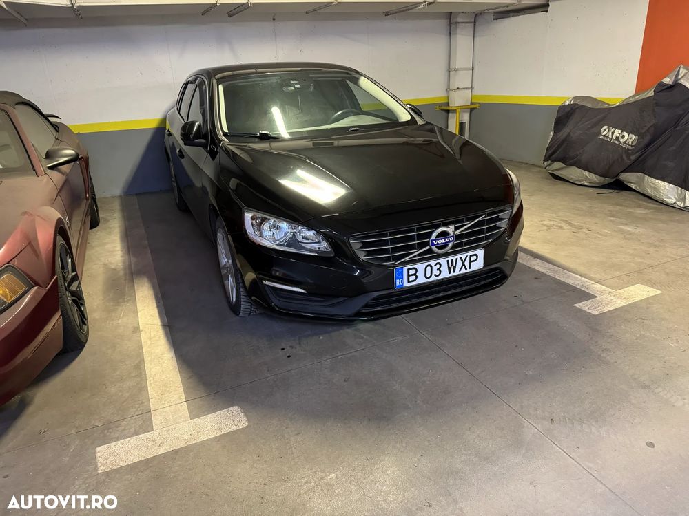 Volvo V60 D6 Twin Engine Geartronic Momentum - 2