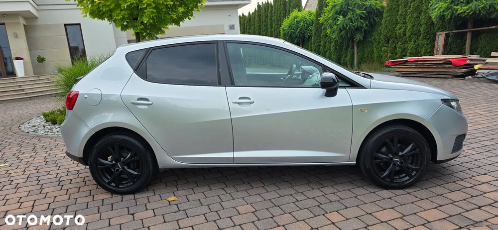 Seat Ibiza 1.4 16V Style - 11