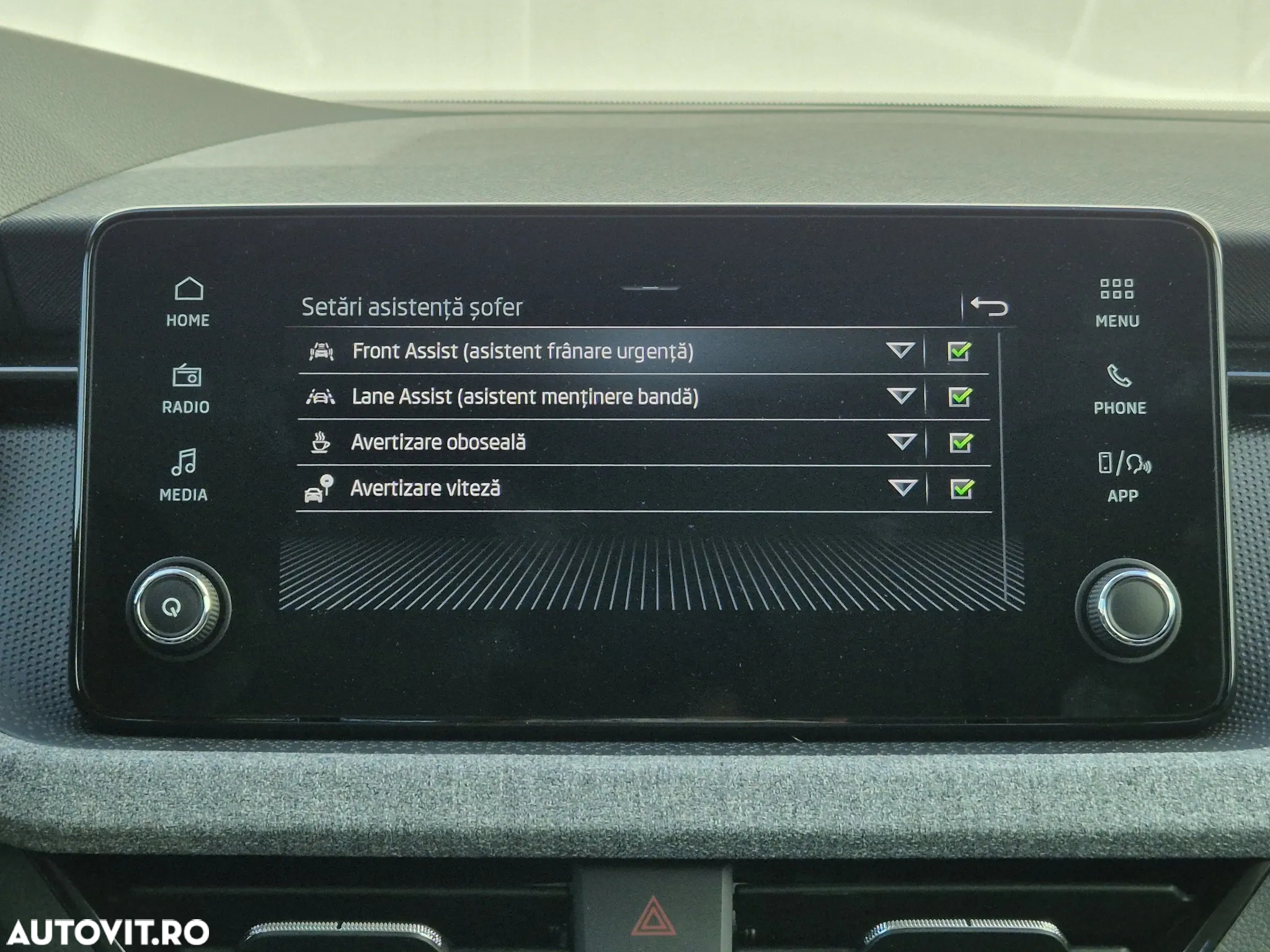Skoda Kamiq 1.0 TSI DSG Selection - 24