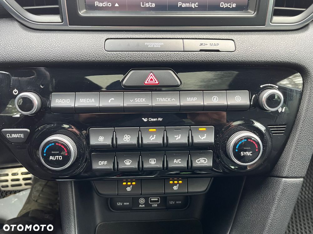 Kia Sportage 2,0 CRDI AWD GT Line - 28
