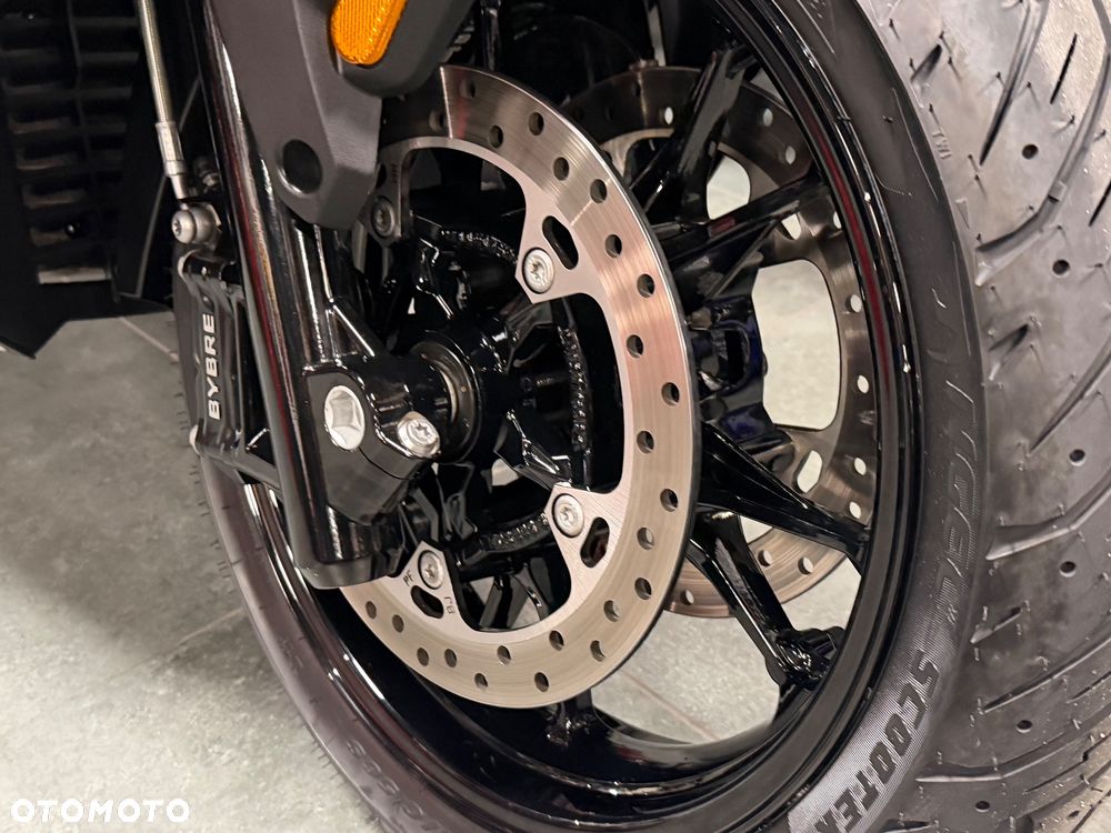 BMW C 400 GT - 18