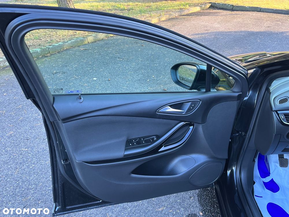 Opel Astra 1.4 Turbo Business - 9