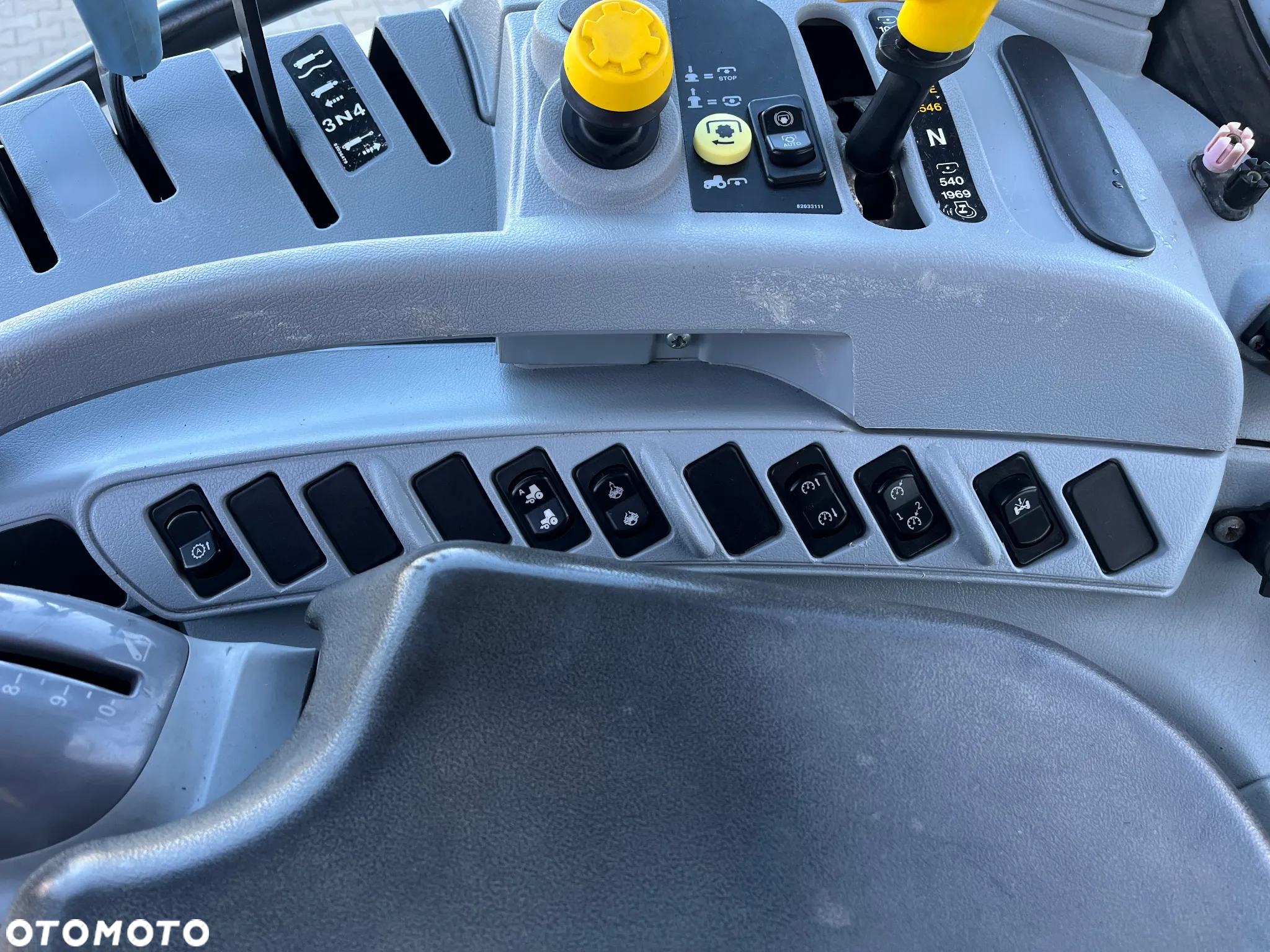 New Holland T 6050 - 13