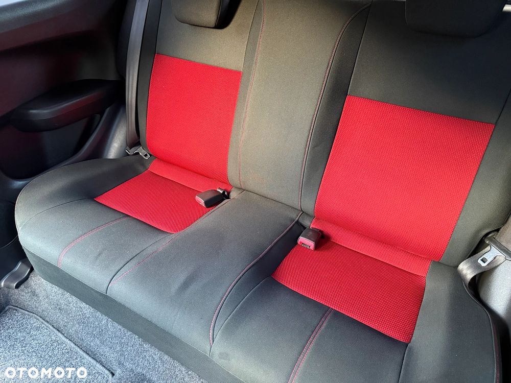 Suzuki Swift 1.6 Sport - 13