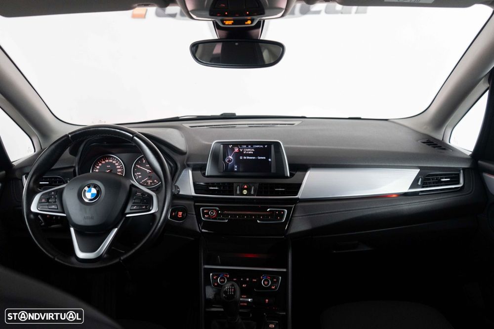 BMW 216 Active Tourer d Line Sport - 21