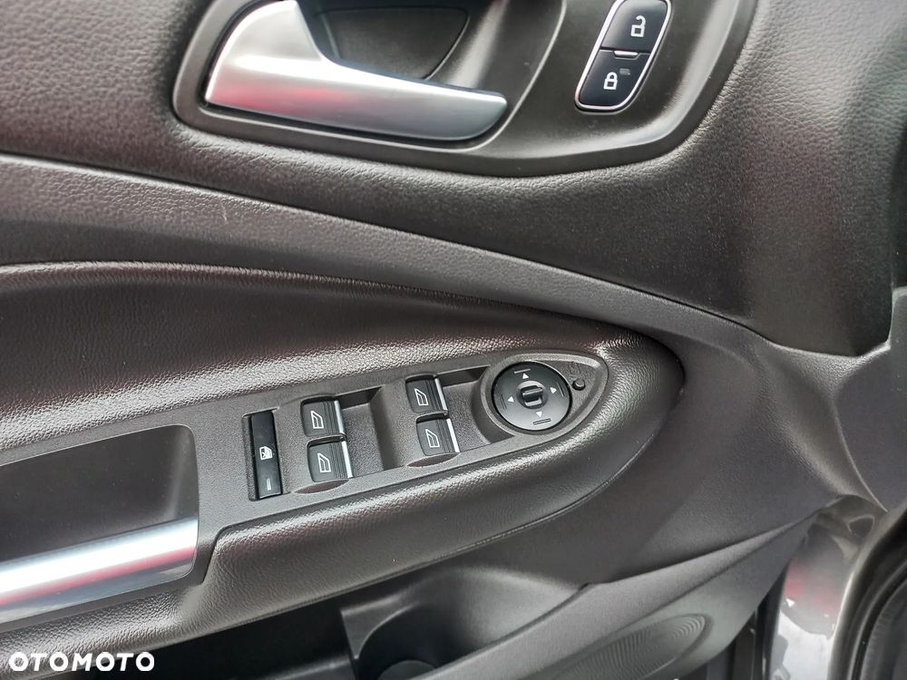 Ford Kuga 2.0 TDCi 4x4 ST-Line - 30