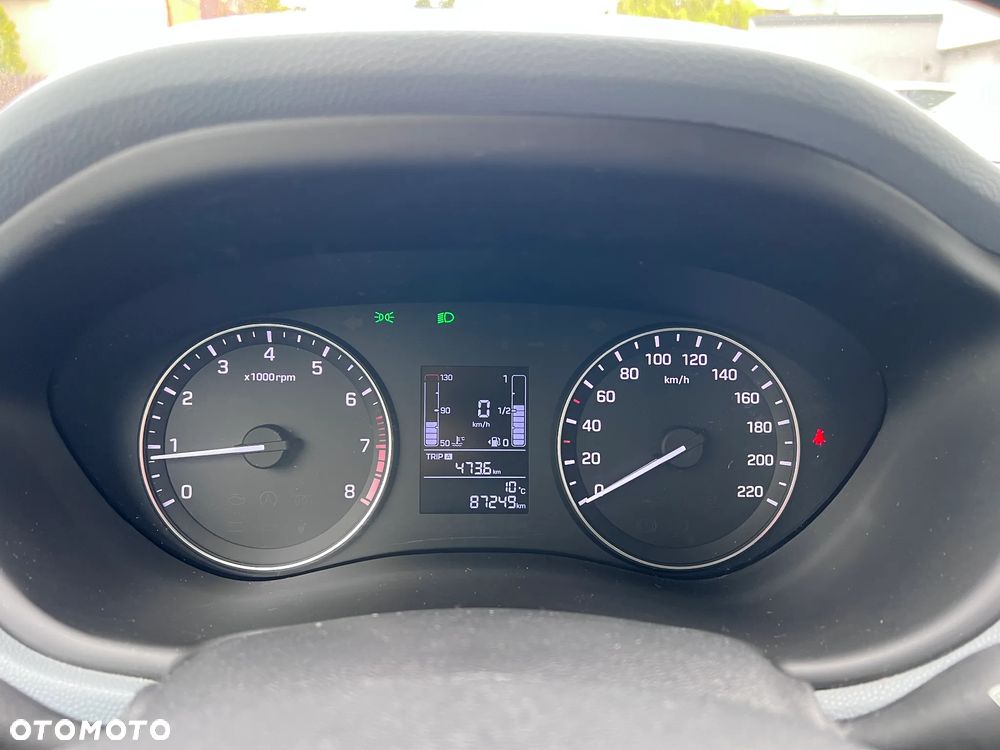 Hyundai i20 blue 1.2 Classic - 13