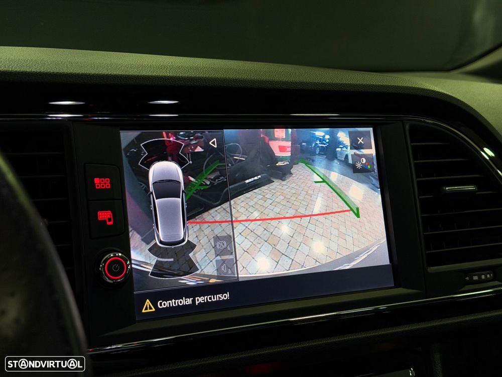 SEAT Leon 2.0 TSI Cupra DSG S/S - 8