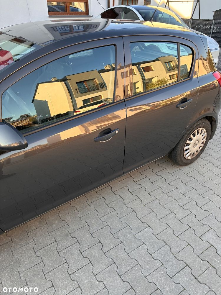 Opel Corsa 1.2 16V Graphite - 3