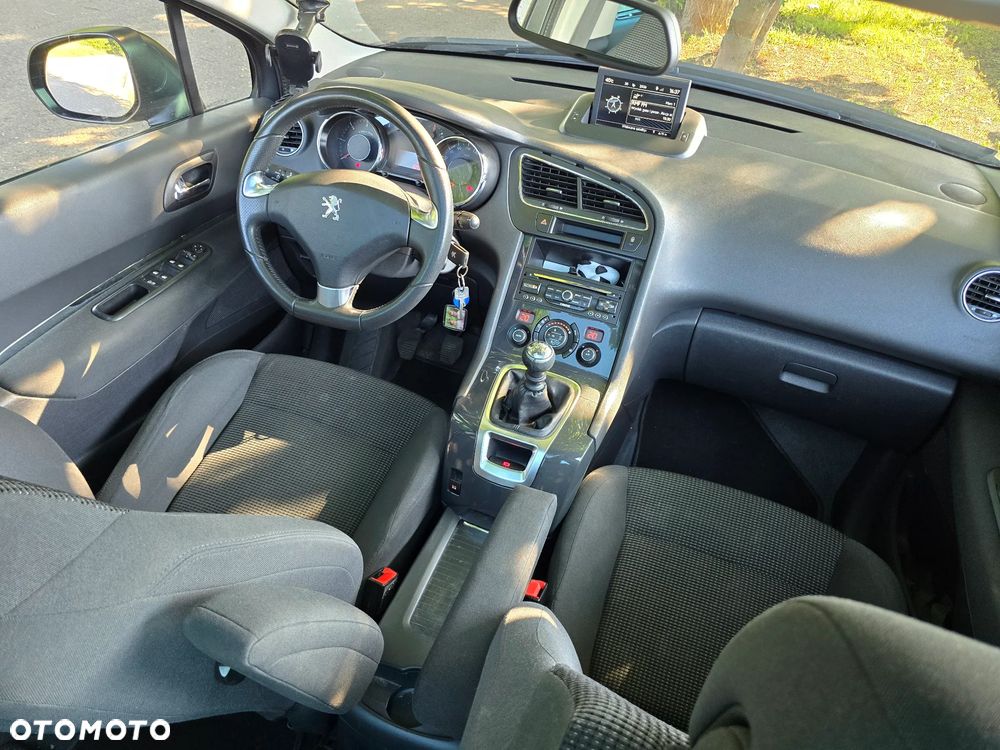 Peugeot 5008 1.6 HDi Style 7os - 18
