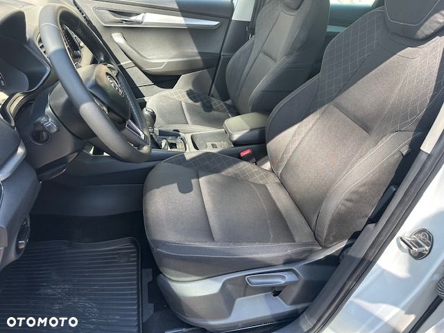 Skoda Karoq 1.6 TDI SCR Ambition - 32