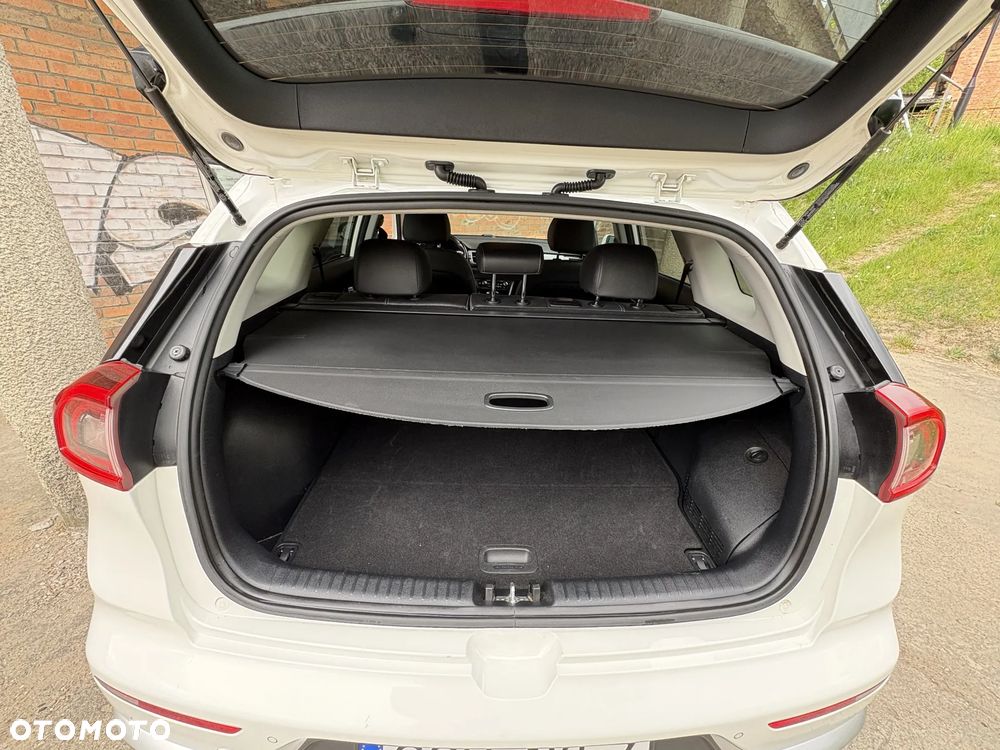 Kia Niro 1.6 GDI 2WD Vision - 16