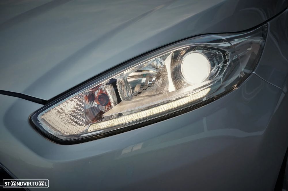 Ford Fiesta 1.5 TDCi Titanium - 34