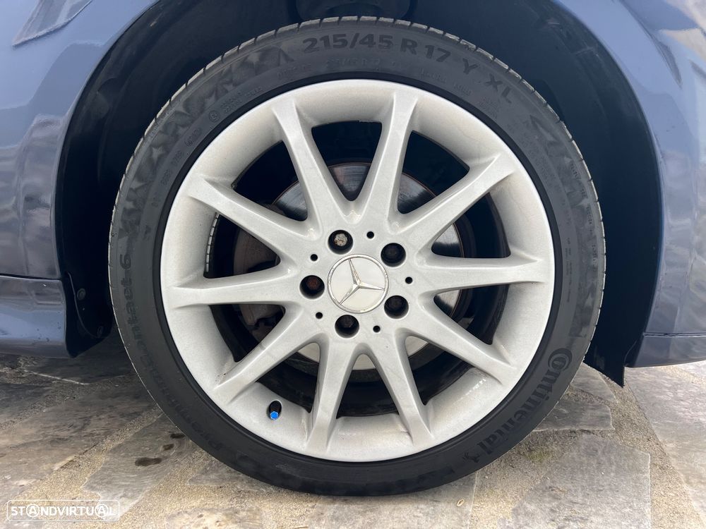 Mercedes-Benz B 200 CDI - 14