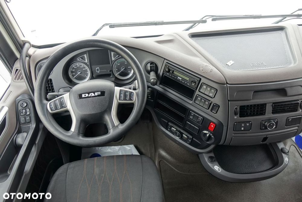 DAF XF 480 FT / SUPER SPACE CAB / STANDARD/ EURO 6 / AUTOMAT / INTARDER / KLIMATYZACJA POSTOJOWA / LODÓWKA / 2 ZBIORNIKI PALIWA - 30