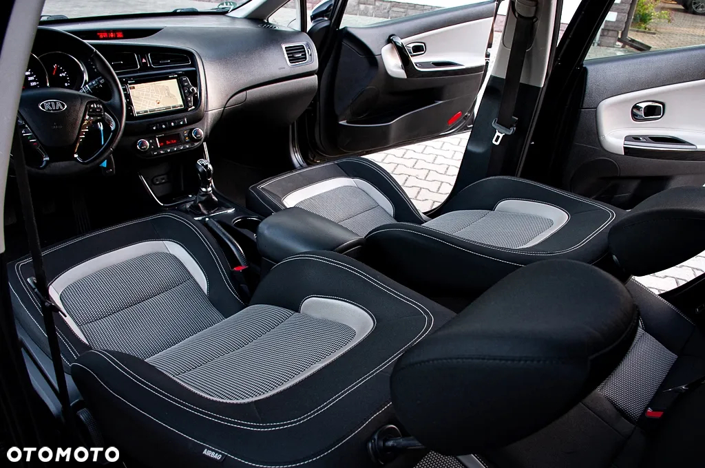 Kia Ceed Cee'd 1.6 CRDi XL - 34