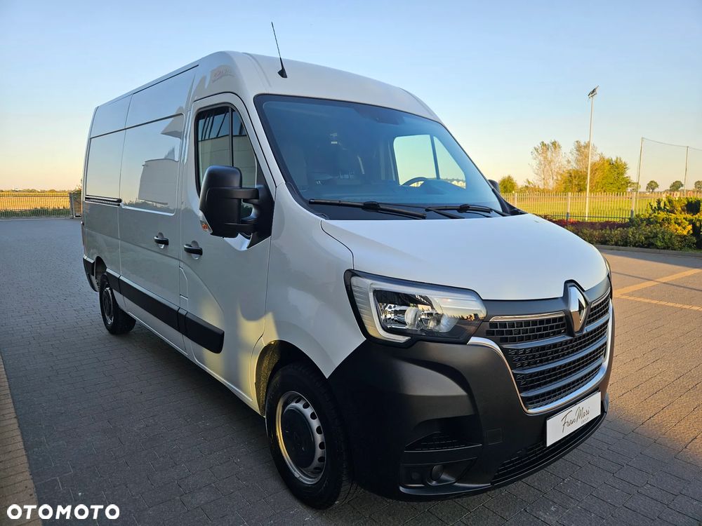Renault Master - 1