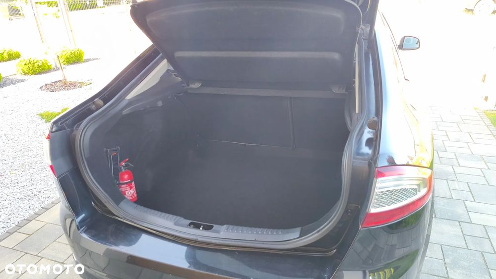 Ford Mondeo 2.0 TDCi Ambiente - 15
