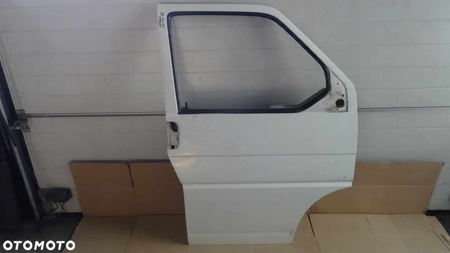 VOLKSWAGEN TRANSPORTER T4 DRZWI PRAWY PRZÓD - 1