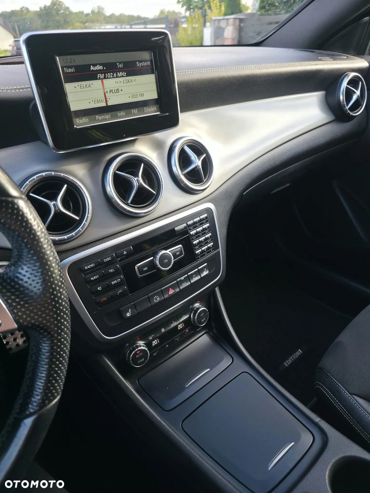 Mercedes-Benz CLA - 7