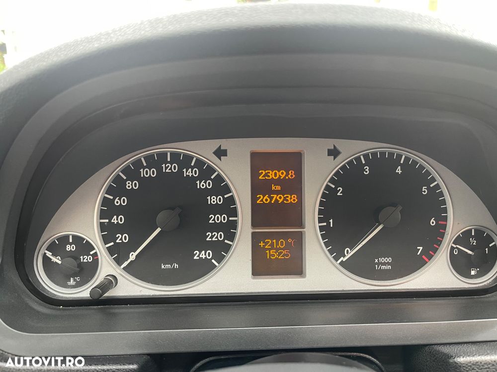 Mercedes-Benz B 170 - 19