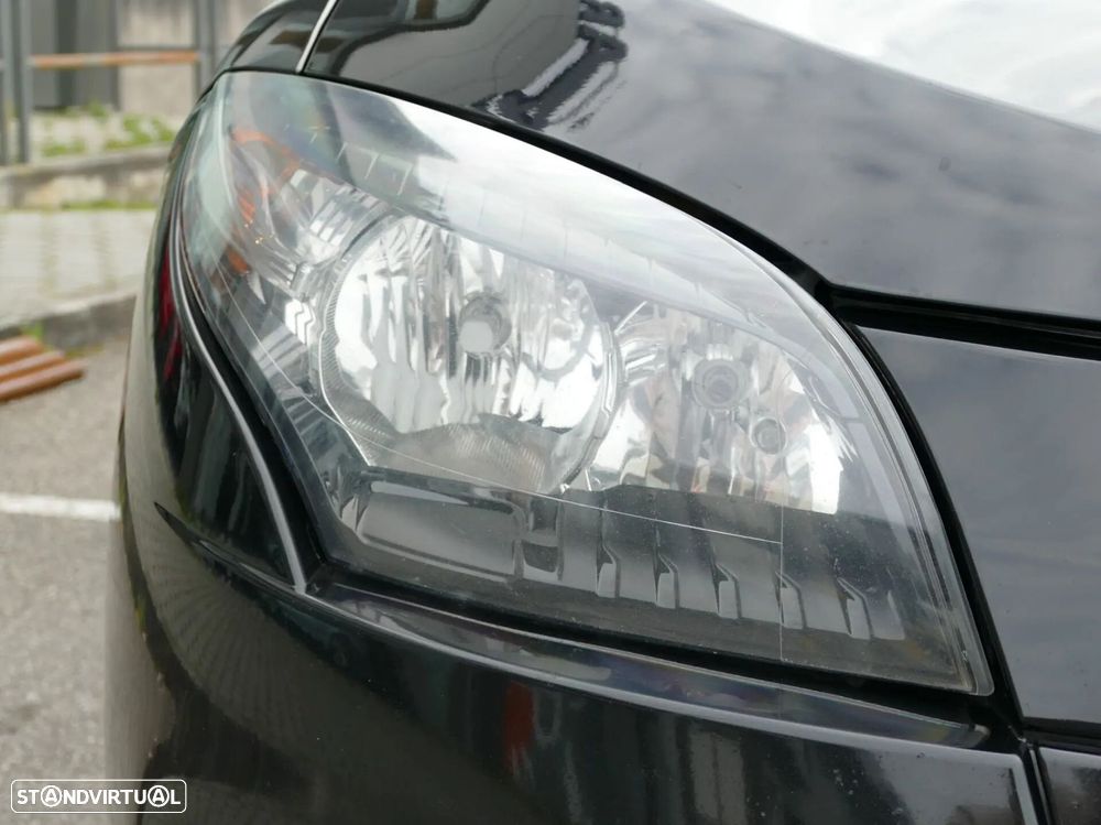 Renault Mégane Coupe 1.5 dCi GT Line EDC - 8