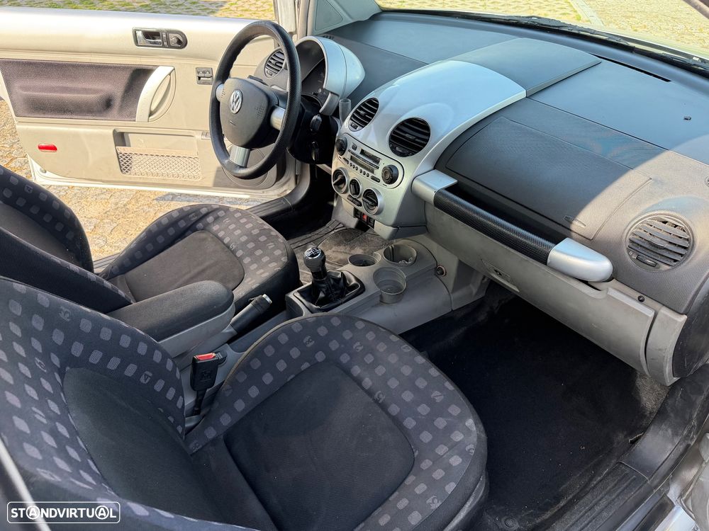 VW New Beetle 1.9 TDi Highline - 26