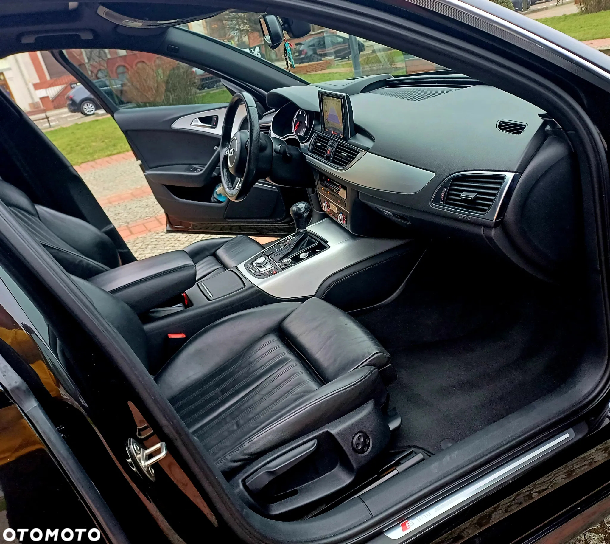 Audi A6 Avant 2.0 TDI Ultra DPF S tronic - 13