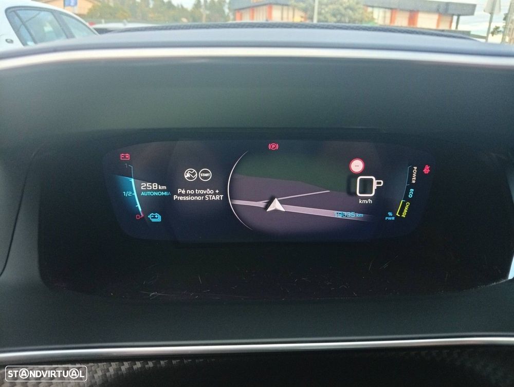 Peugeot e-208 50 kWh Allure Pack - 32