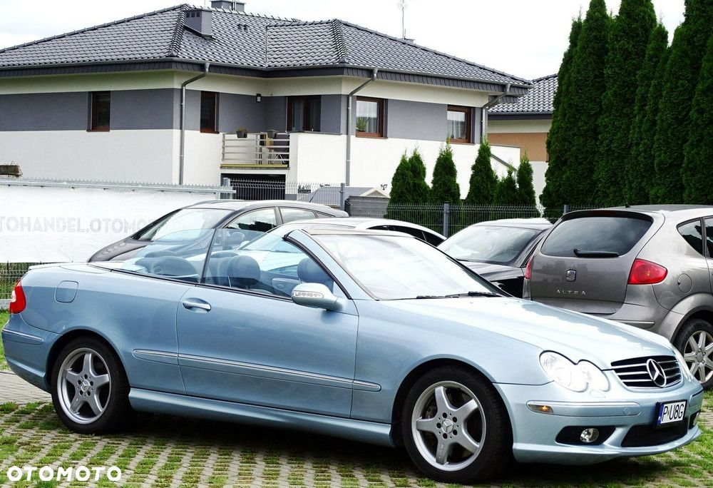 Mercedes-Benz CLK - 13