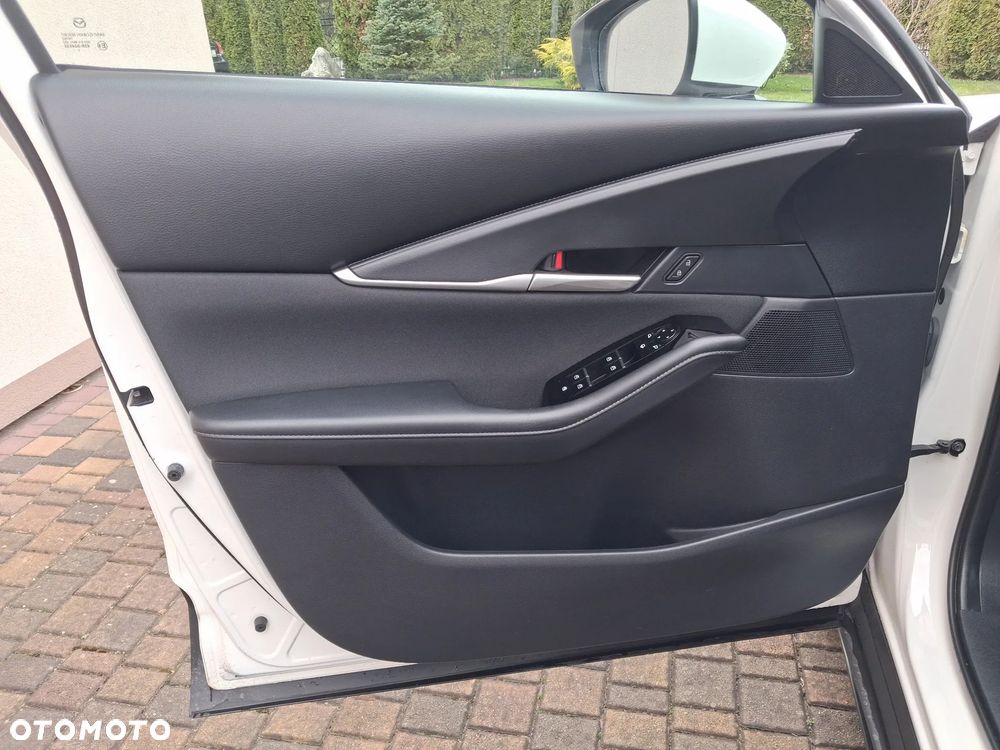 Mazda CX-30 SKYACTIV-G 2.0 M-Hybrid 150 AWD - 11