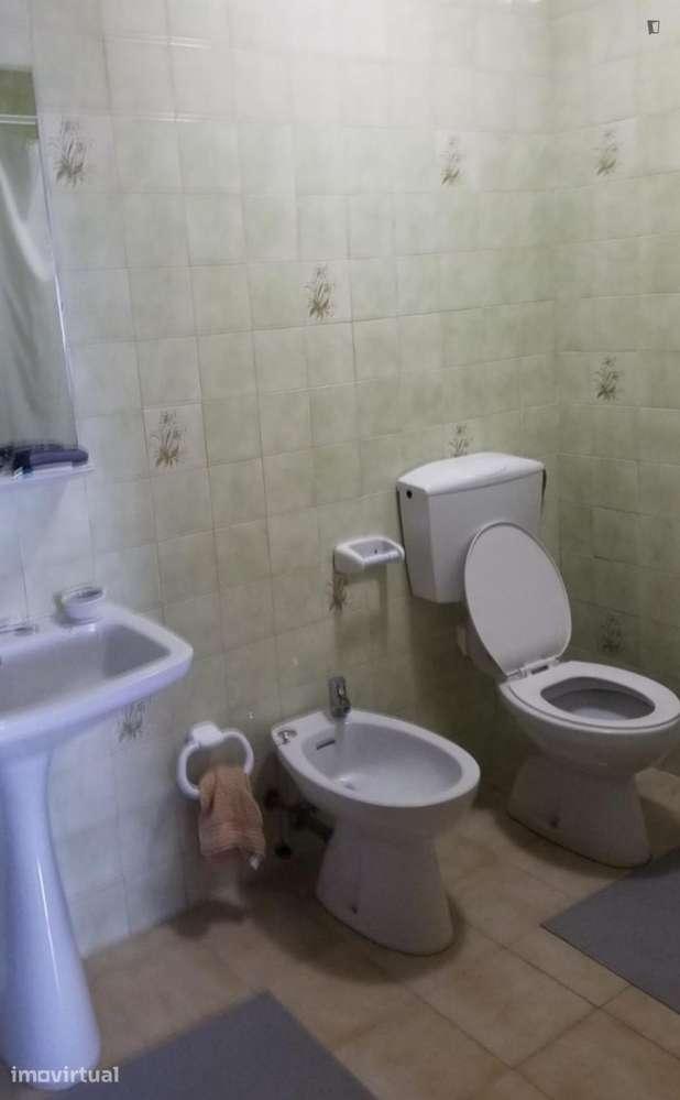 Quarto - localizado em Aldoar Porto - Grande imagem: 2/10