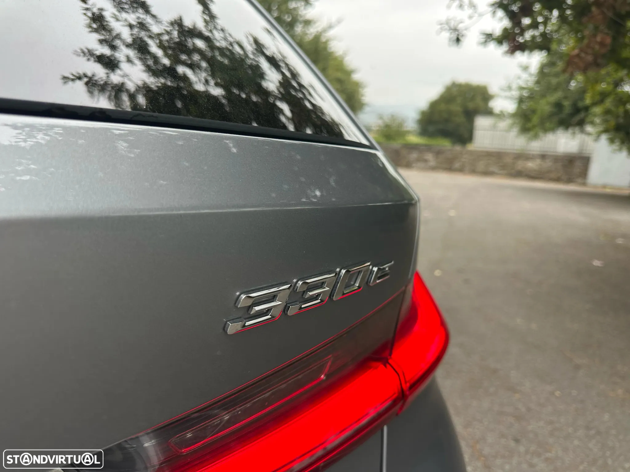BMW 330 e Touring Pack Desportivo M Auto - 19