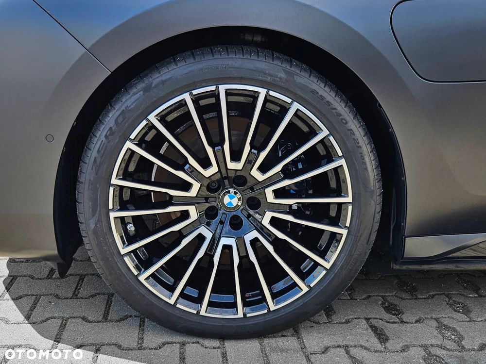 BMW Seria 7 - 6