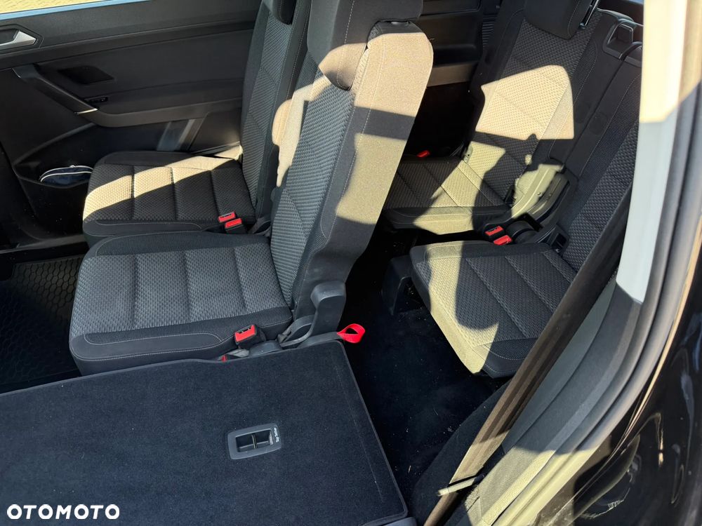 Volkswagen Touran 1.4 TSI BMT Comfortline - 10