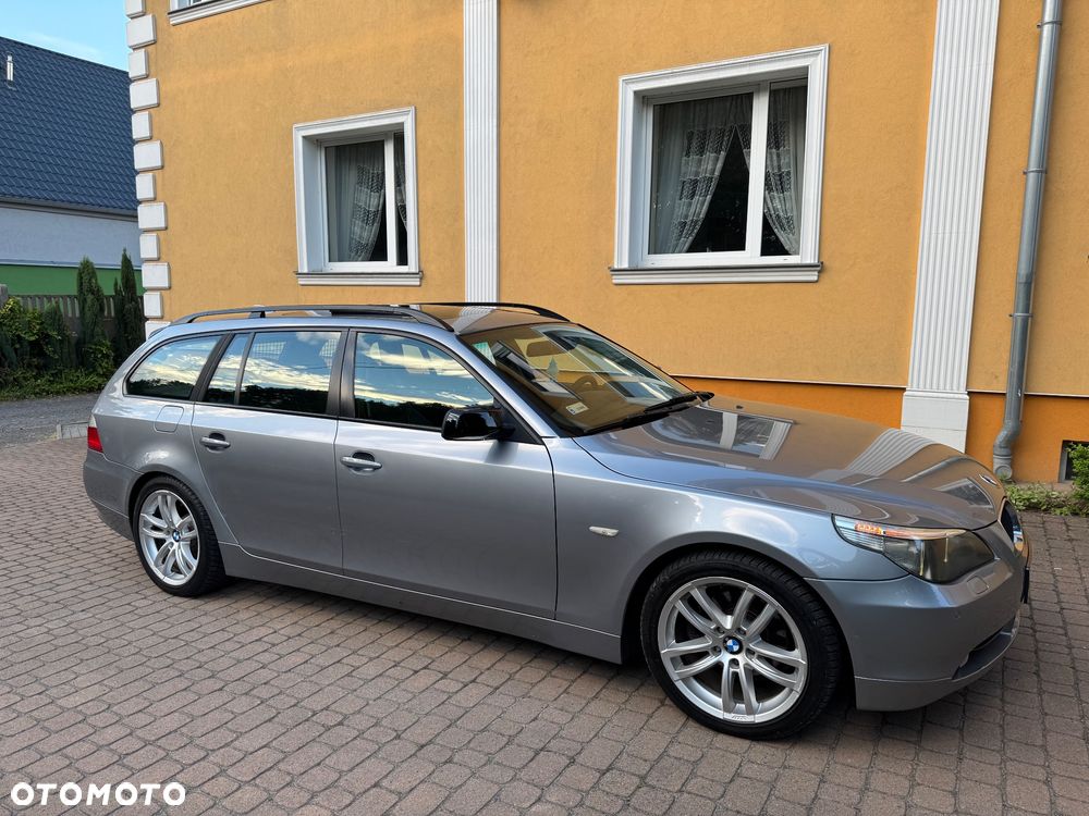 BMW Seria 5 525d - 4