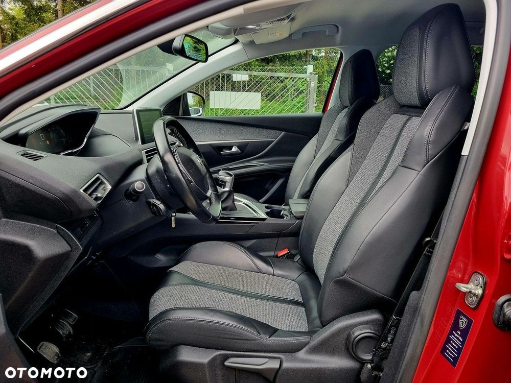 Peugeot 3008 1.5 BlueHDi Allure S&S - 13