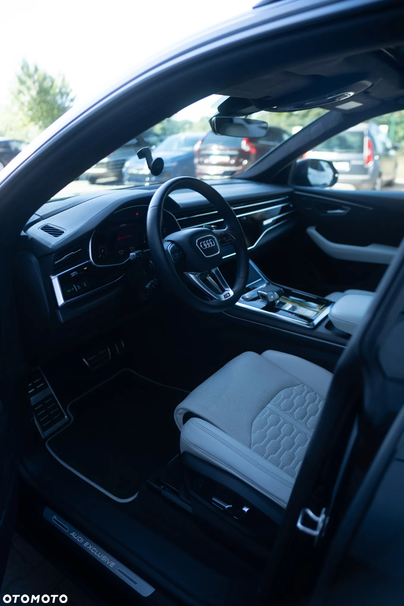 Audi RS Q8 - 6