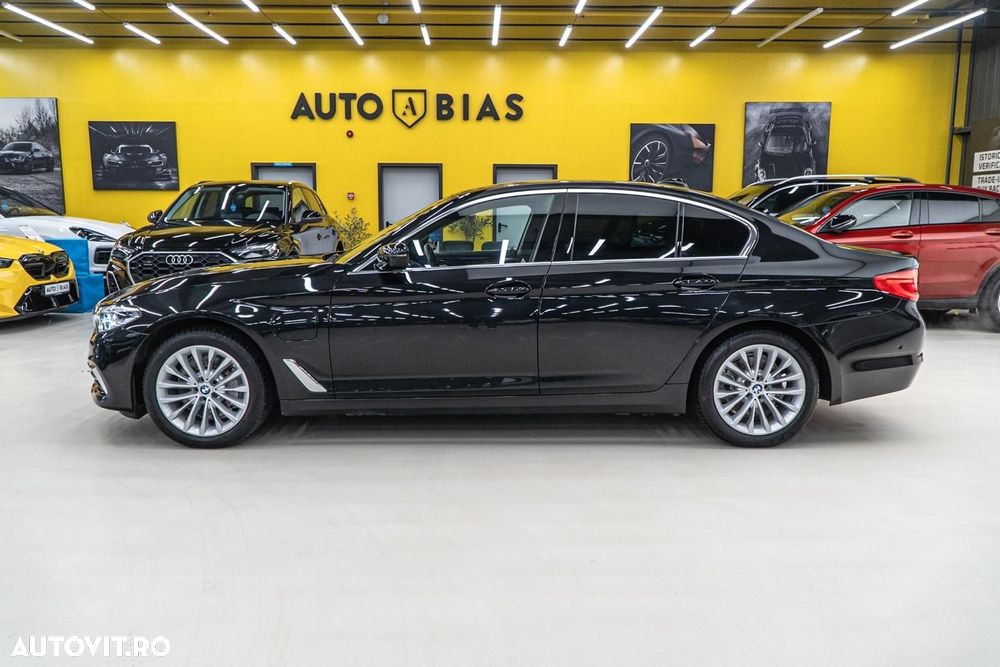 BMW Seria 5 530e iPerformance Aut. Luxury Line - 17