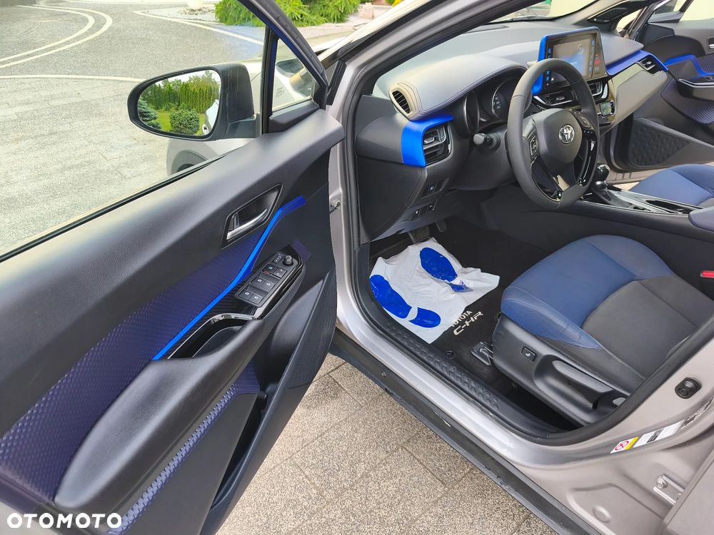 Toyota C-HR Style Selection - 11
