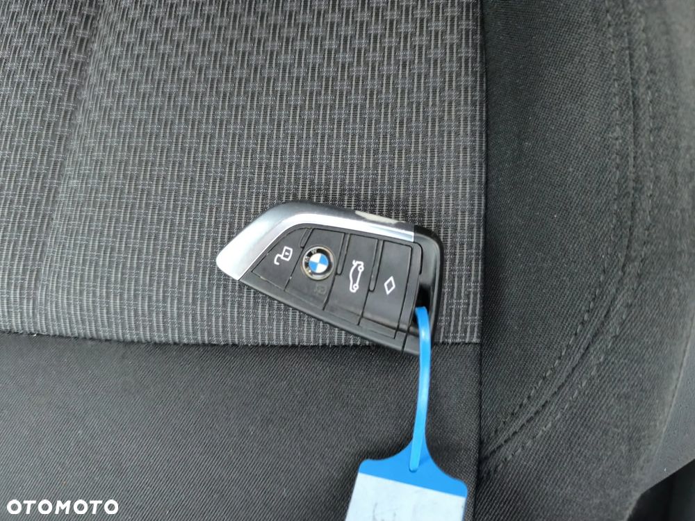 BMW Seria 1 118d - 19