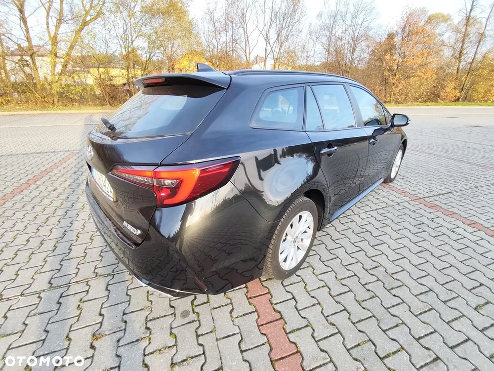 Toyota Corolla 1.8 Hybrid Comfort - 10