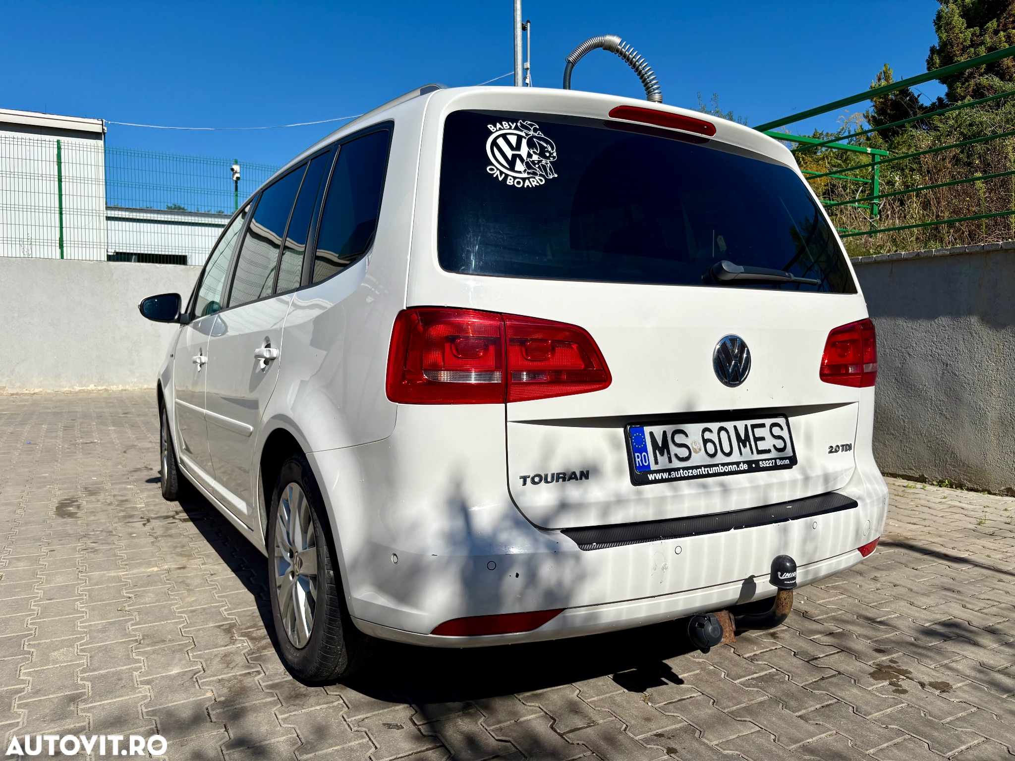 Volkswagen Touran 2.0 TDI Comfortline - 6