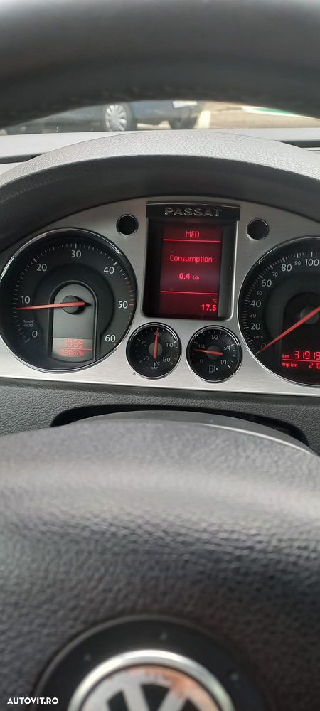 Volkswagen Passat 2.0TDI Comfortline DPF - 15