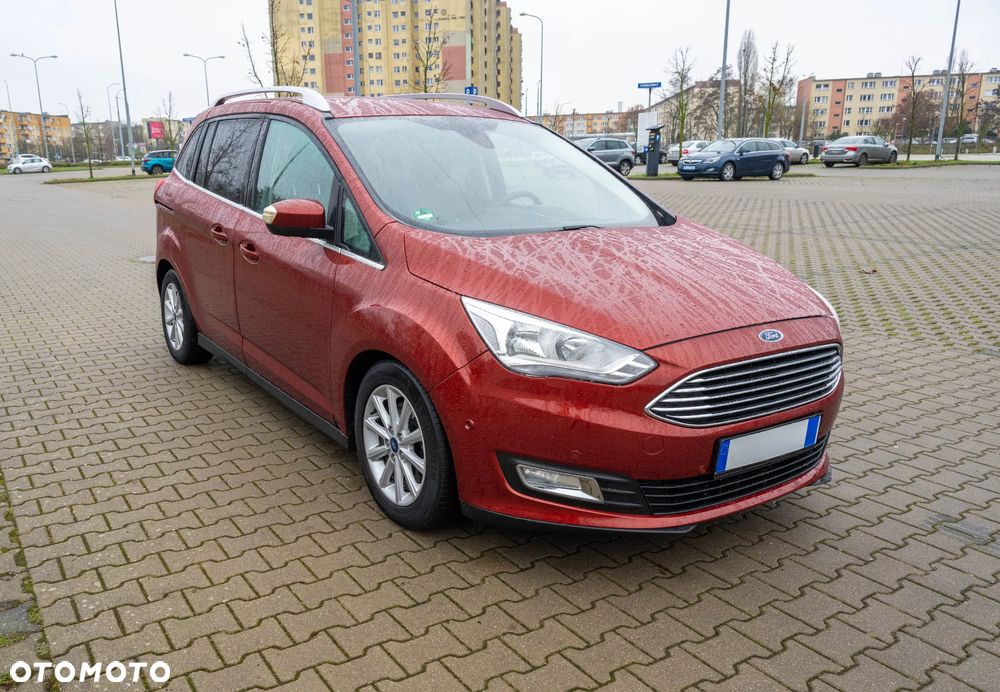 Ford Grand C-MAX - 1